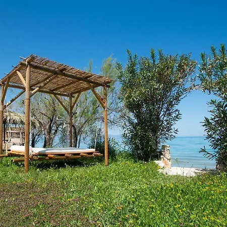Yolo Resort- Giardino * Alikész